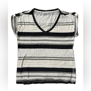 Calvin Klein Vneck top
